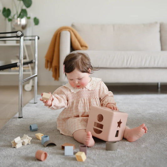 Mushie Shape Sorting Box | Original