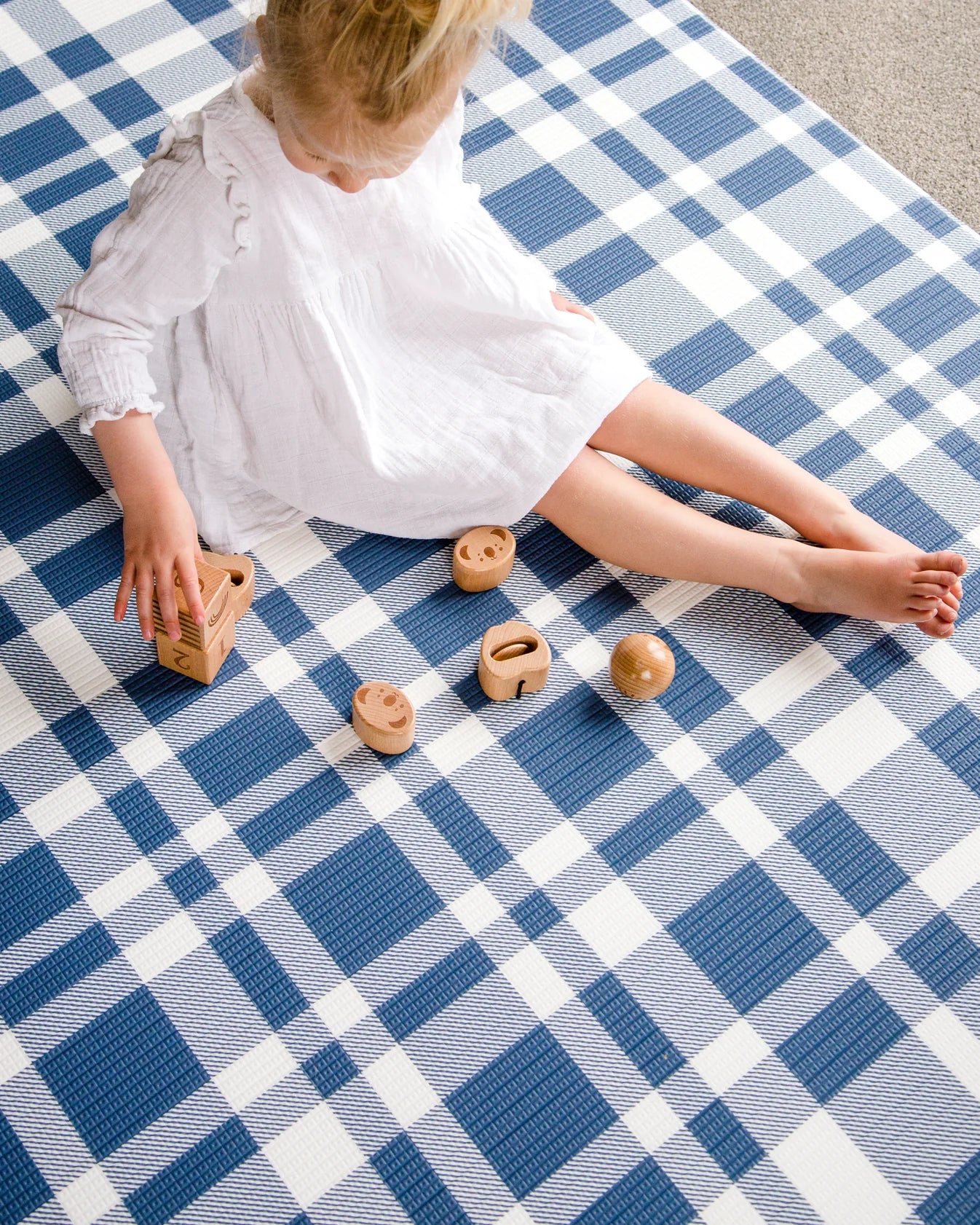 Homepark Check Large Waterproof Playmat