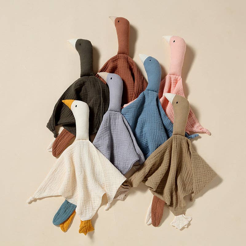 Goose Lovey Comforter - Sundown