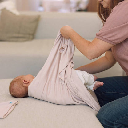 Stretch Knit Hat & Swaddle Set - Soft Blush