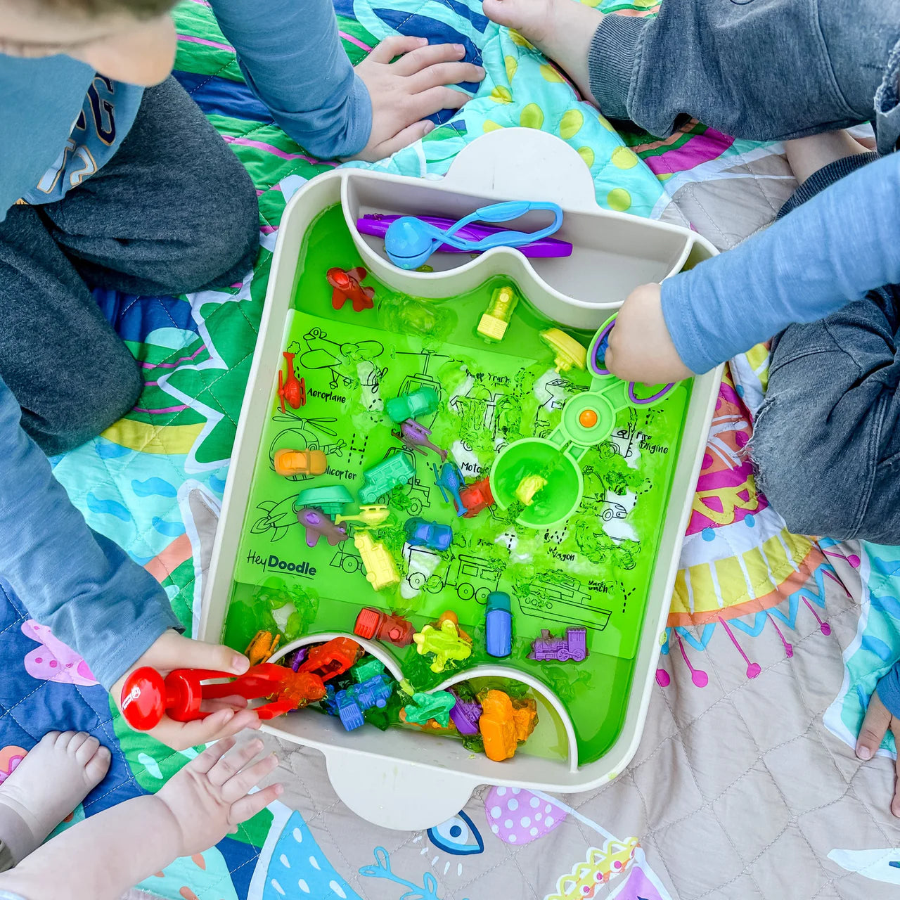 Hey Doodle Mini Activity Mat - Toot Toot Honk Honk