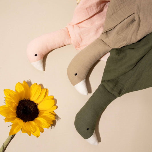 Goose Lovey Comforter - Sundown