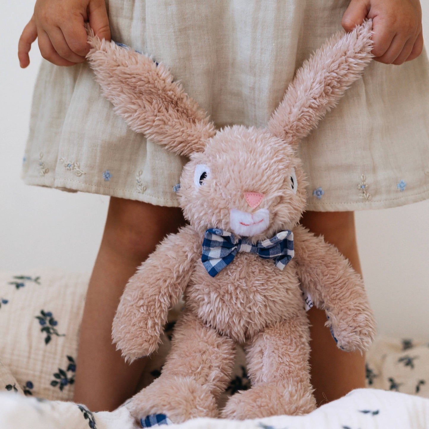 Louis Rabbit Medium