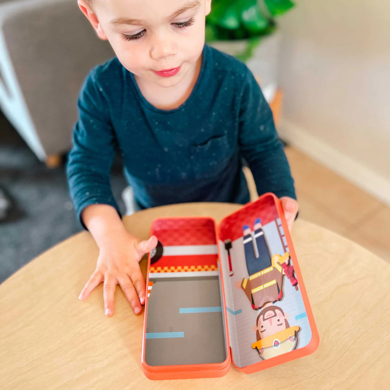 Magnetic Puzzle Box - Firefighter